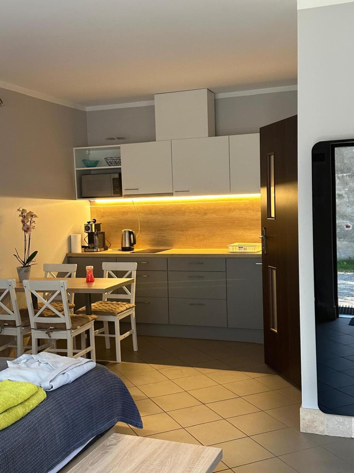 Apartamenty Typu Studio 50 Metrow Od Morza 尤斯托尼莫斯基 外观 照片