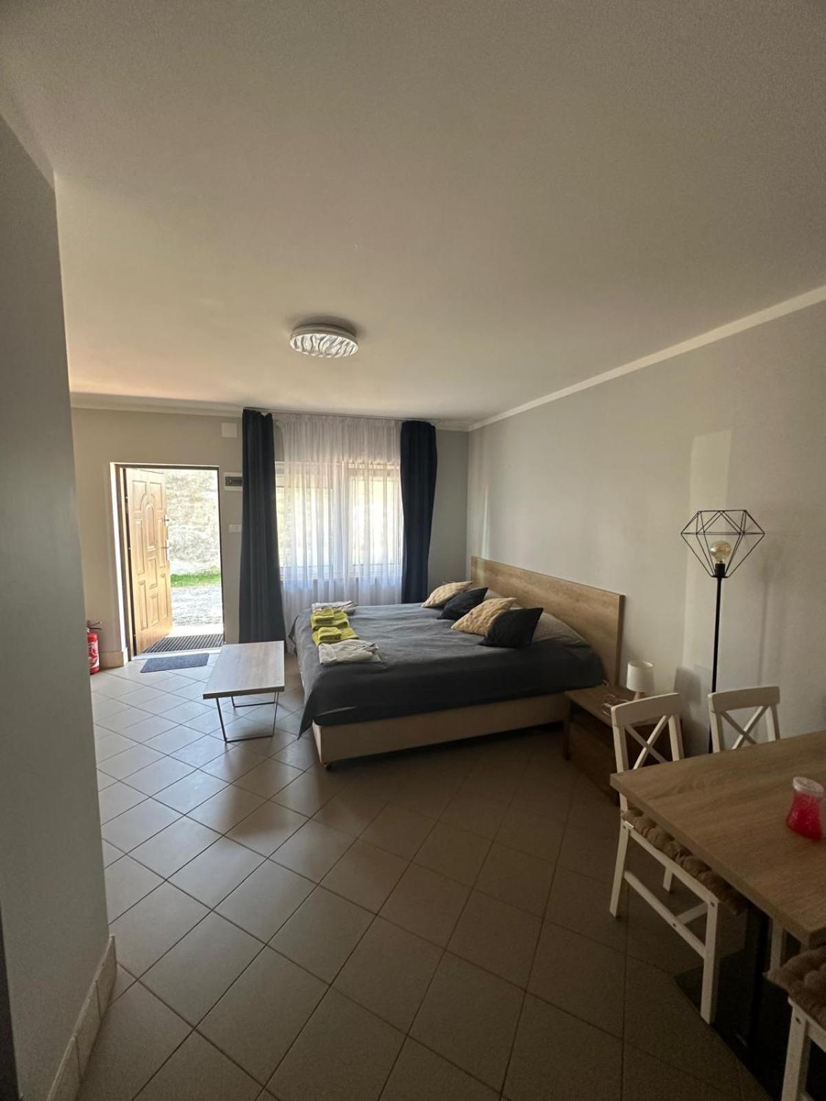 Apartamenty Typu Studio 50 Metrow Od Morza 尤斯托尼莫斯基 外观 照片